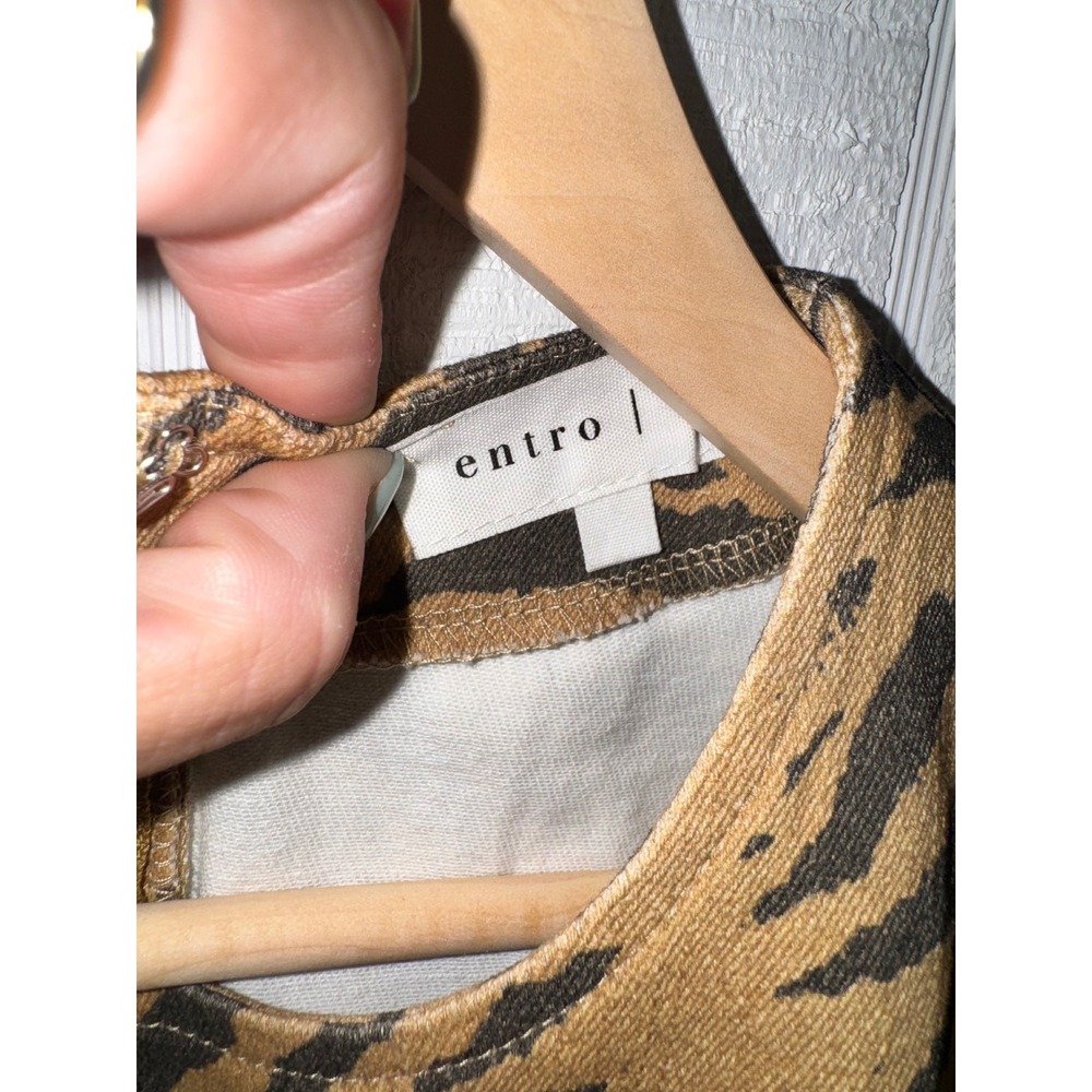 Entro Tiger Print Peplum Top Women Brown Black Cutout Back T31161 Small - Picture 5 of 7